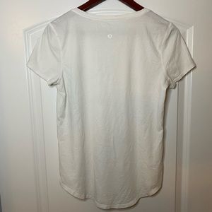 Lululemon White Women’s Love Crew Shirt